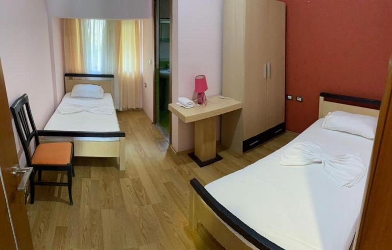Hotel Kukesi Lini المظهر الخارجي الصورة